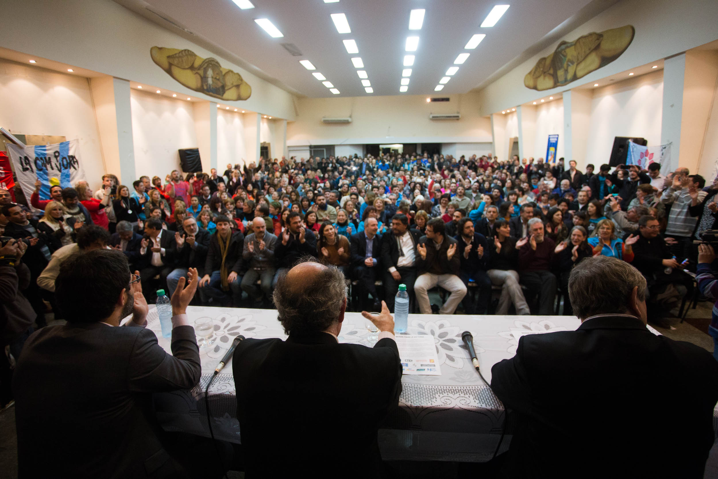 Parrilli y Ferraresi presentaron al PATRIA en Morón
