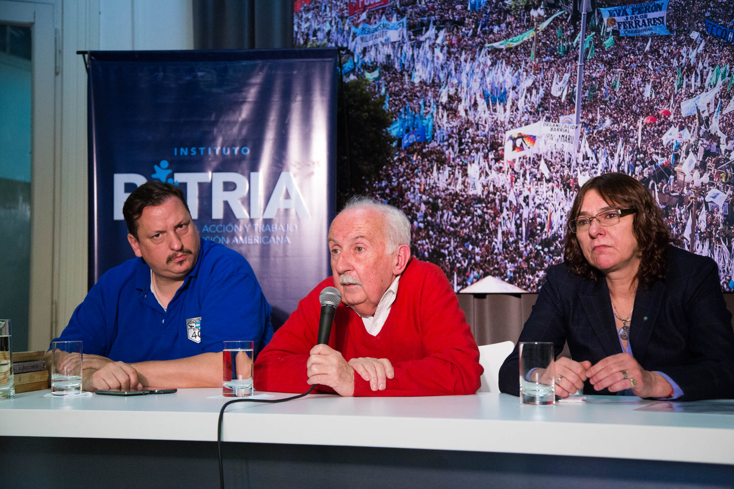 Homenaje a Norberto Galasso