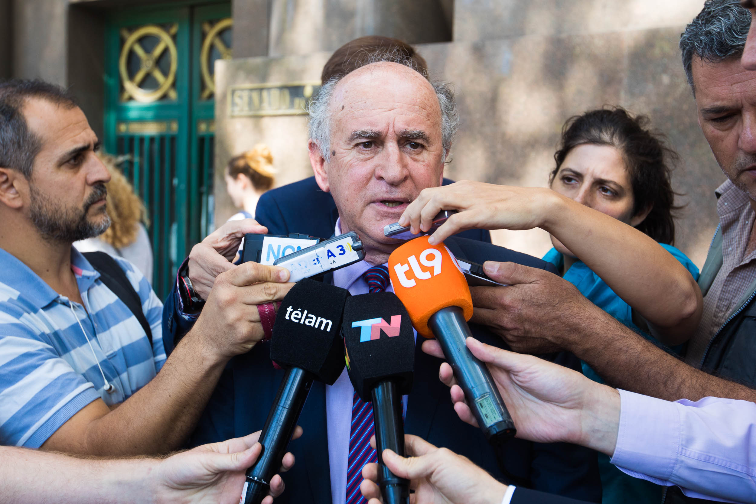 Oscar Parrilli: “Hacen inteligencia interna y eso es un delito”
