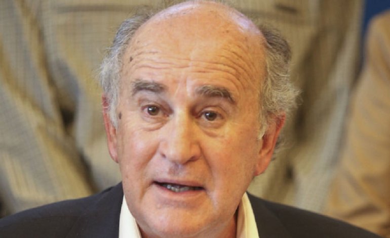 Oscar Parrilli: «Lo que hay que eliminar en Argentina es el espionaje político y la alianza entre espías y medios que inauguró este gobierno»