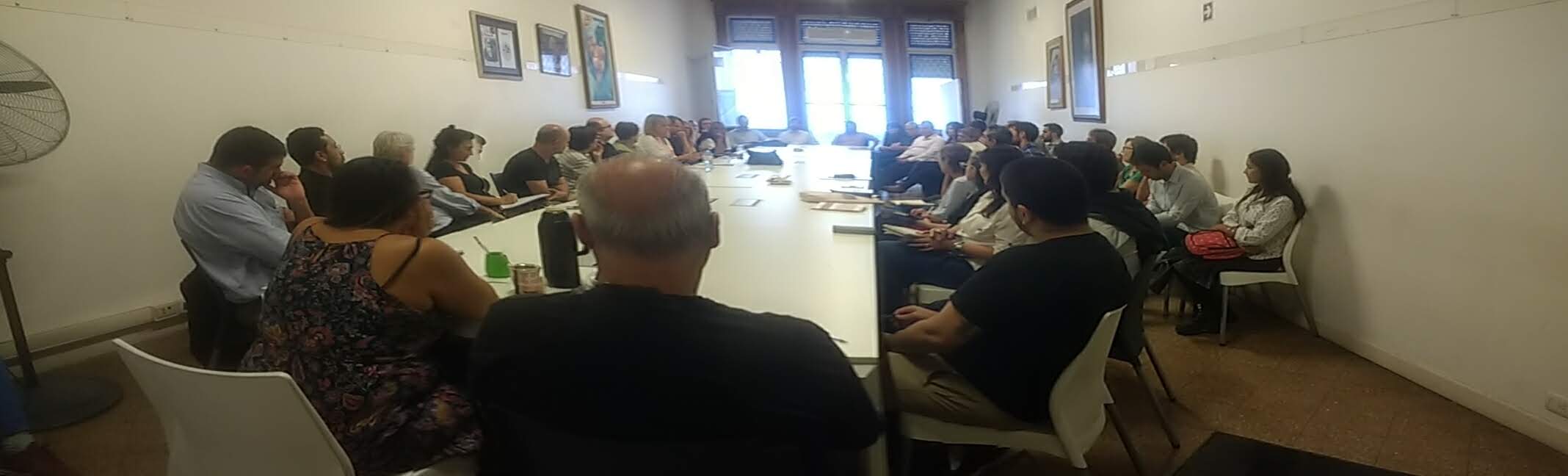 Reunión con nuevos integrantes de la comisión Estado y Administración Pública
