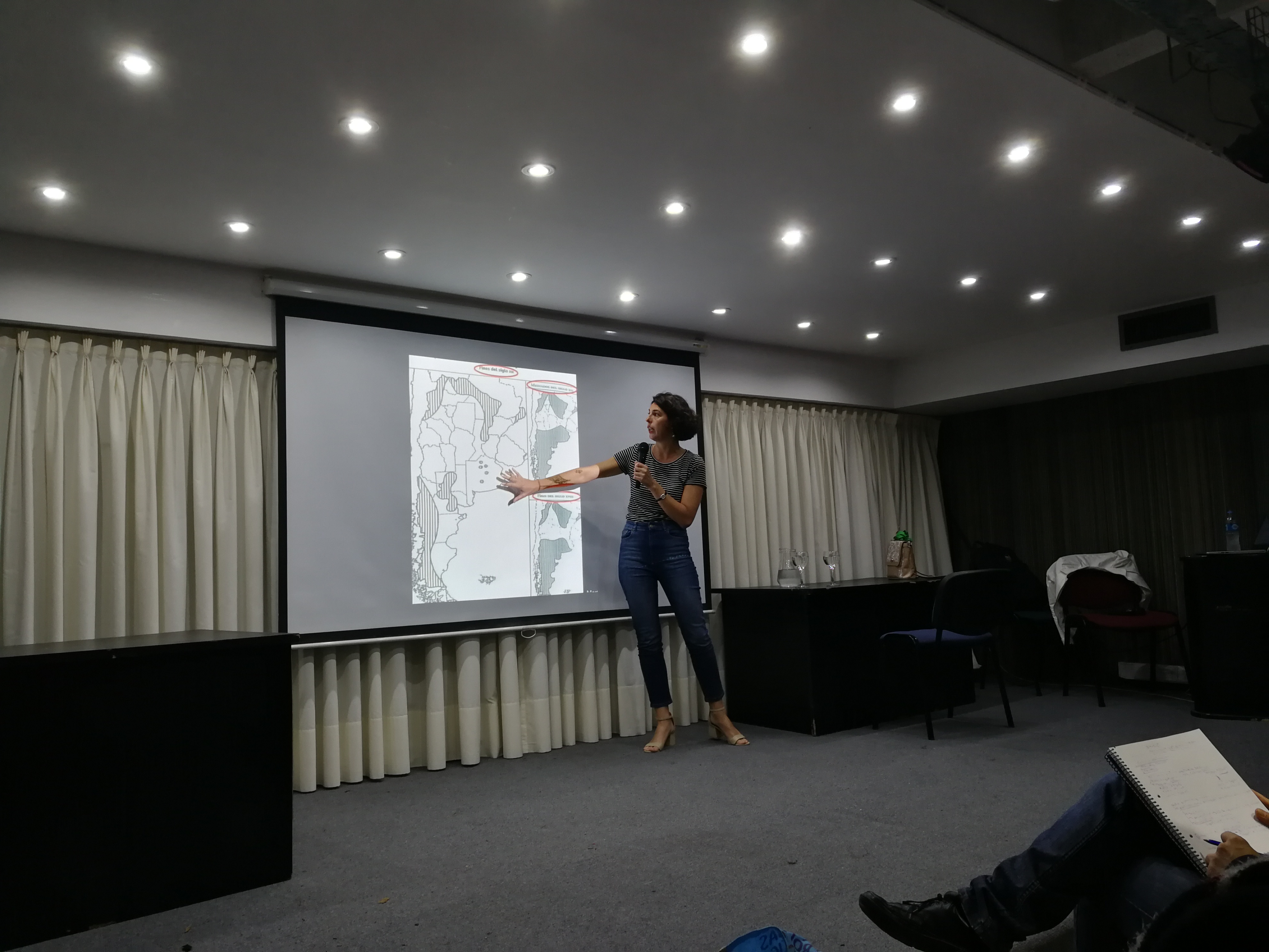 Se realizó la charla-debate sobre Ciencia, tecnología y políticas públicas inclusivas: Pueblos Originarios