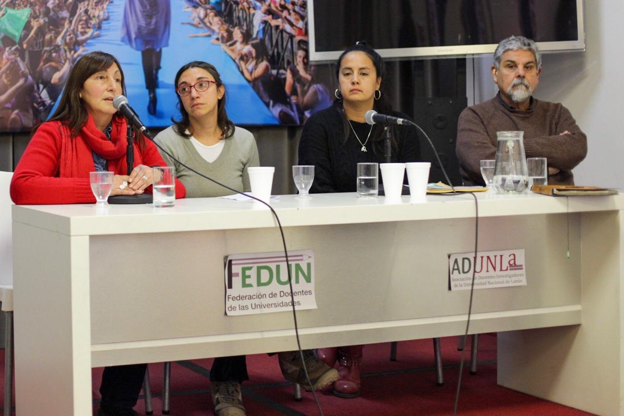 Se realizó un cálido y emotivo homenaje para los y las enfermeras detenidas-desparecidas