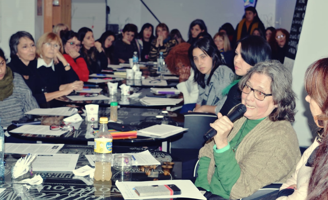 La Comisión de Mujeres y Géneros realizó un nutrido plenario de cara a la campaña