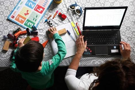 EL DESAFÍO SINDICAL: TRANSICIÓN HACIA LAS NUEVAS TECNOLOGÍAS Y FORMAS DE TRABAJO