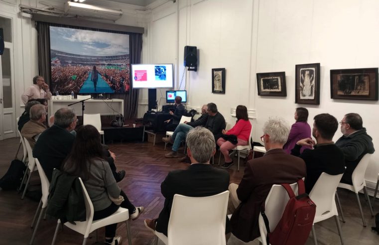 ENCUENTRO SOBRE COMUNICACIÓN DE LA CIENCIA Y LA TECNOLOGÍA