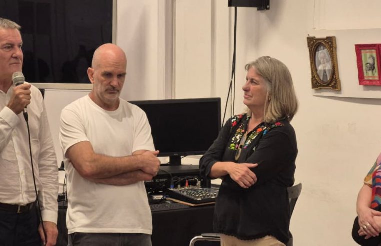 QUEDÓ INAUGURADA LA MUESTRA «ANHELOS Y RECUERDOS»