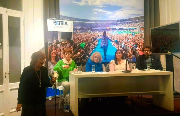 DEL ESPEJISMO DE LA LIBERTAD EDUCATIVA A LA RECONSTRUCCIÓN DE UNA EDUCACIÓN NACIONAL